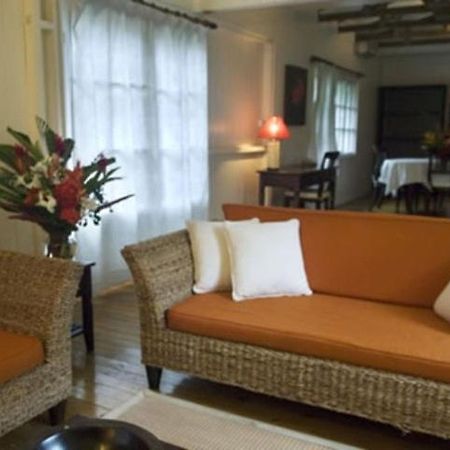 Five Princes Hotel Сува Екстериор снимка